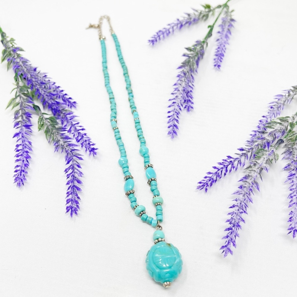 Avon Vintage Beaded Turquoise Medallion Statement Necklace
